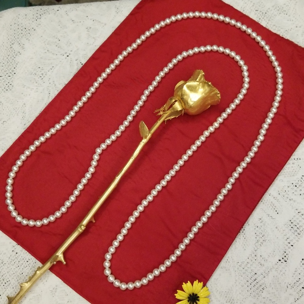 Double Strand Pearl Necklace